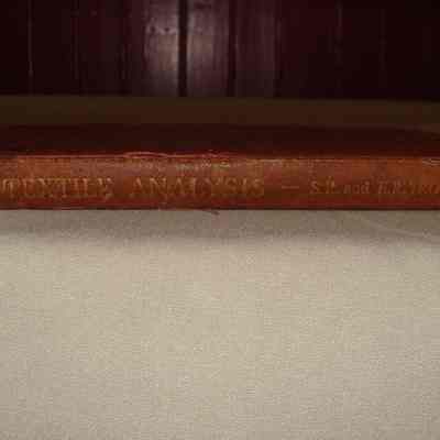 R2012.01.2361 Spine