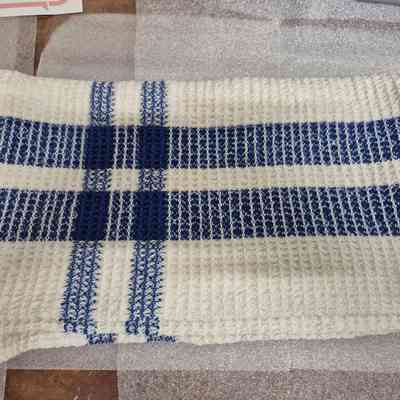 Tea Towel woven by Patricia Gerard