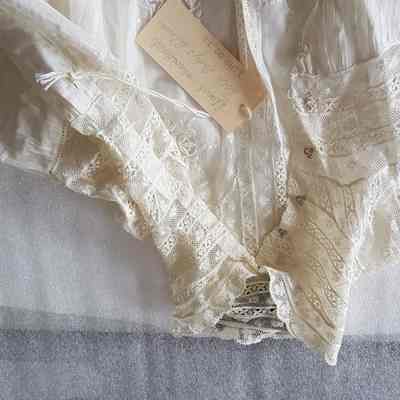 Woman's blouse