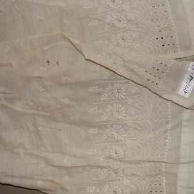 Girl's lace dress