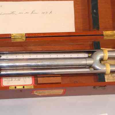 1993.03.30 (close up, thermometer)