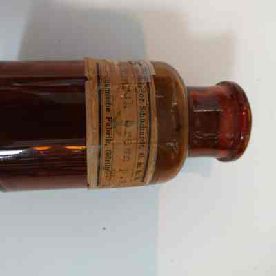 Dye bottle