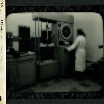 Glass-plate negative slide