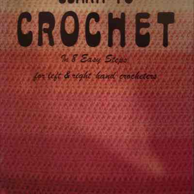 Learn to crochet in 8 easy steps for right and left handers.