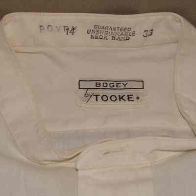 2001.21.01 neck label view