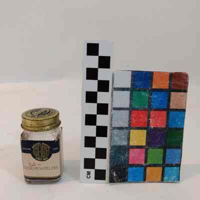 Bottle, Dye