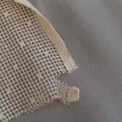 Lace strip