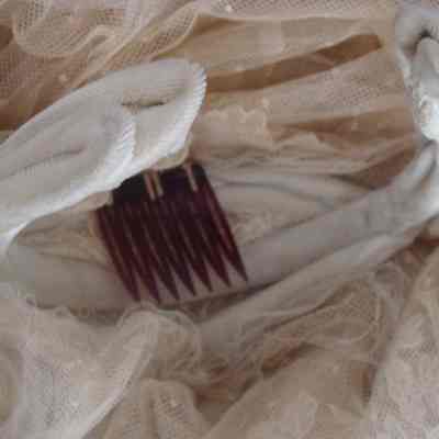 1999.13.01 head piece