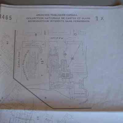 Front Top Right