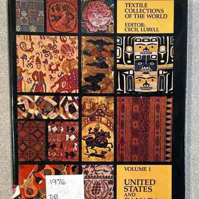 Textile Collections of The World - Vol. 1 United States and Canada