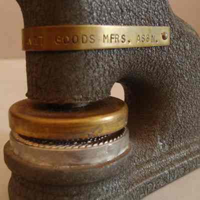 1993.04.03 (Close up of brass plate)