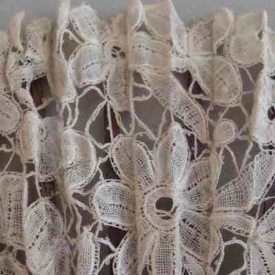 2007.16.02 lace