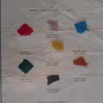 Promotional colors : Fall 1967 for sweaters, sportswear, socks and ankles.