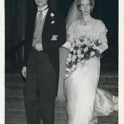 Photo - 2021.12.289k: Dorothy and Harold Burnham in their wedding attire.