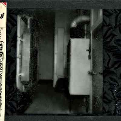 Glass-plate negative slide