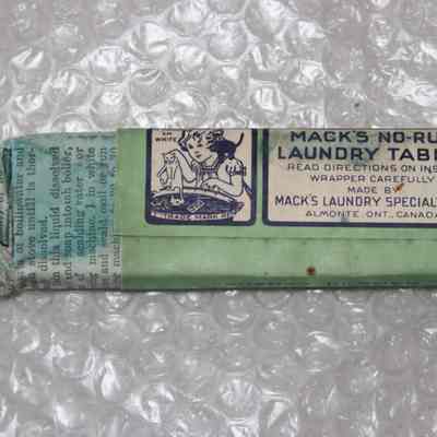 Laundry detergent