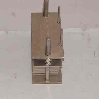 1993.03.51 (side view)