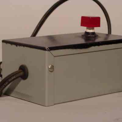 1993.03.44 (button side view)