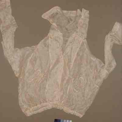 2012.18.03 blouse main