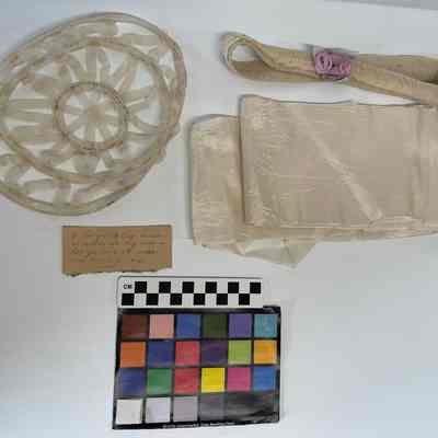 Juliette cap and accessories