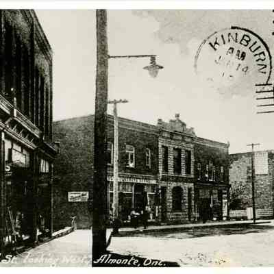 Mill Street Looking West