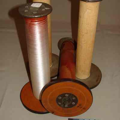 Twister Bobbins