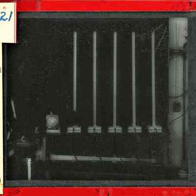 Glass-plate negative slide