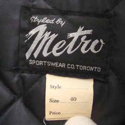 2011.35.01 label view