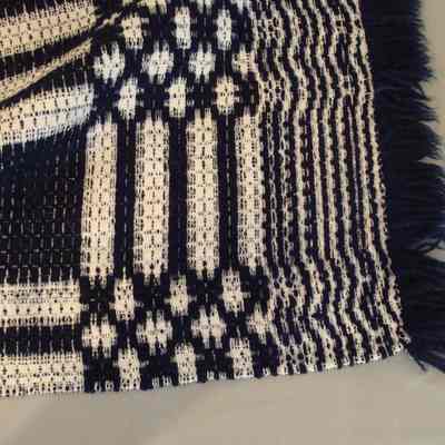 Overshot coverlet