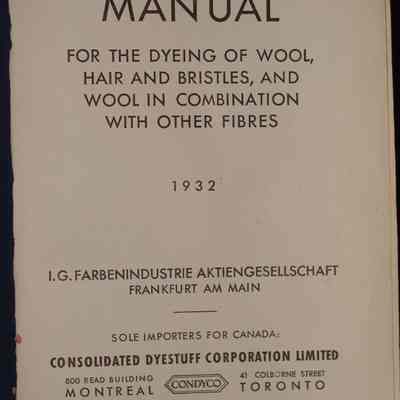 Manual for the dyeing of wool, hair and bristles, and wool in combination with other fibres.