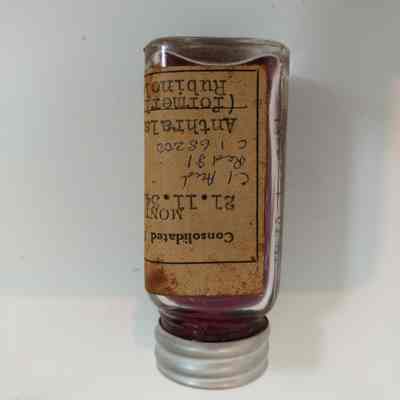 Bottle, Dye