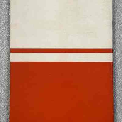 Royal Ontario Museum Bulletin of The Division of Art and Archaeology - Back Cover: Back cover with solid cream and red sections separated by two thin horizontal stripes.