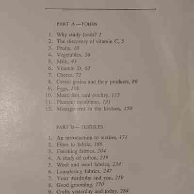 Foods and textiles / Margaret Hilchie Lee; M. Margarete E. Price; Elizabeth Chant Roberston.