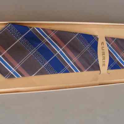 Men's tie