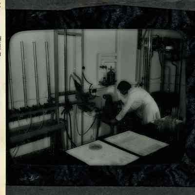 Glass-plate negative slide