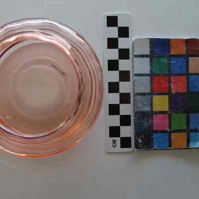Cosmetic jar