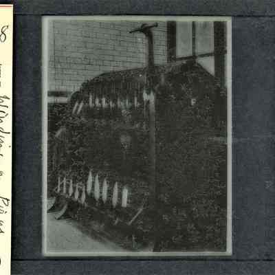 Glass-plate negative slide
