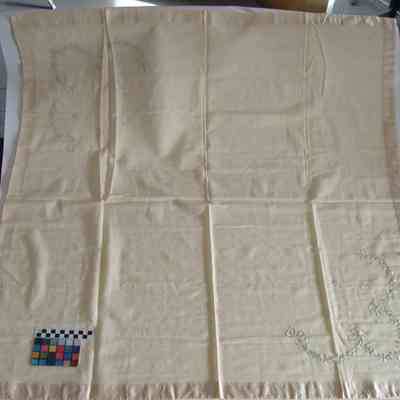 Table runner