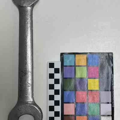 Wrench, Open-end