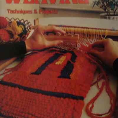 Weaving : techniques and projects / by the editors of Sunset Books.