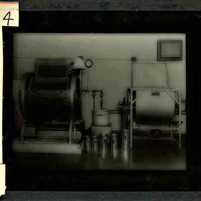 Glass-plate negative slide