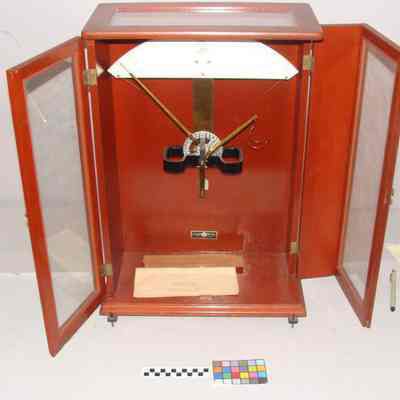 1993.03.04 (front open view)