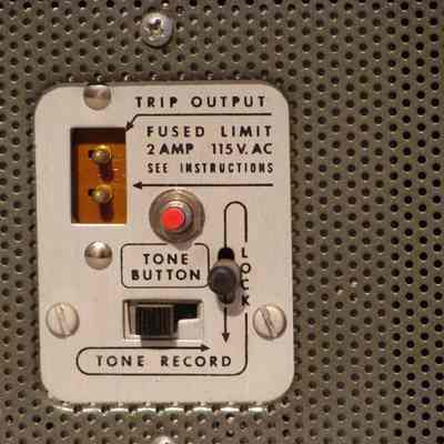 Cousino synchronize-repeater recorder