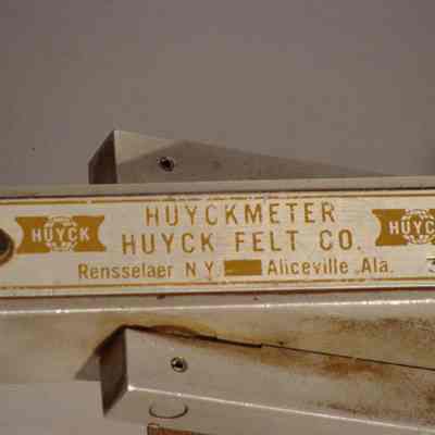 1997.25.01 label view