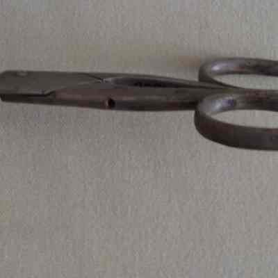 2001.04.01 thread hole view