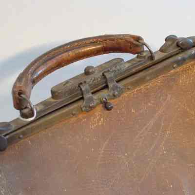 closed clasp