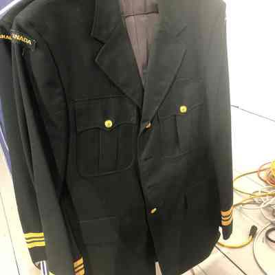 Canadian military uniform tunic