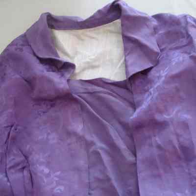 2007.19.47 neckline