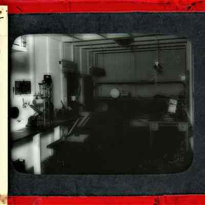 Glass-plate negative slide
