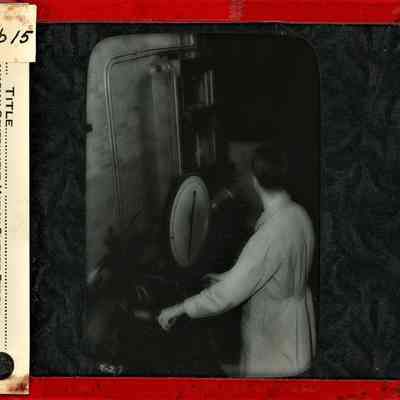 Glass-plate negative slide